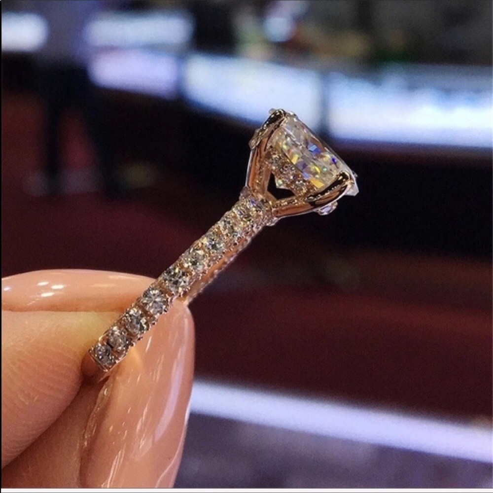 💜3 For $15 - All Jewelry When Bundled💜 - Picture 3 of 6